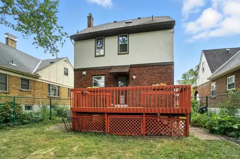 Exterior - 3326 Glenhurst Pl, Cincinnati, OH 45209 photo 10 of 15