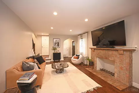 Living - 4522 Perth Ln, Cincinnati, OH 45229 photo 8 of 10