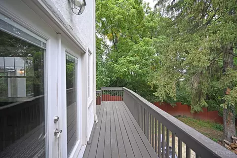 Exterior - 4522 Perth Ln, Cincinnati, OH 45229 photo 4 of 9