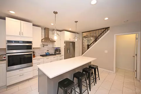 Kitchen - 4522 Perth Ln, Cincinnati, OH 45229 photo 5 of 6