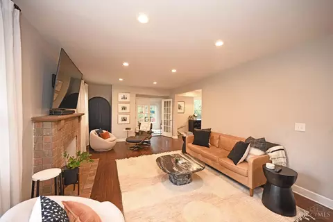 Living - 4522 Perth Ln, Cincinnati, OH 45229 photo 1 of 10
