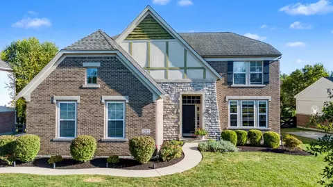 1212 Saddletop Rdg, Batavia, OH 45103