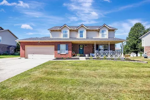 1449 Arrowhead Ct, Hamilton, OH 45013