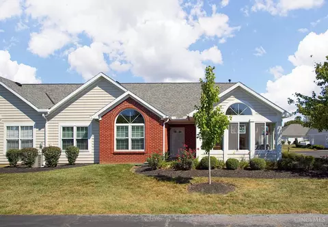 8438 Waterleaf Ln, West Chester, OH 45069