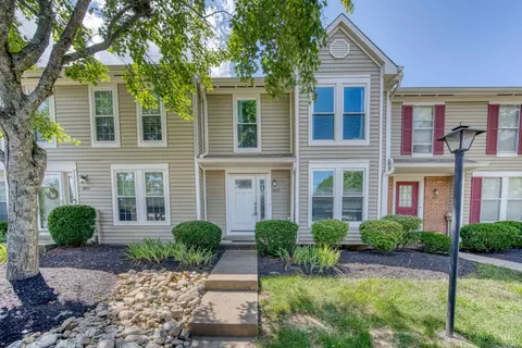3015 Stratford Ct, Loveland, OH 45140