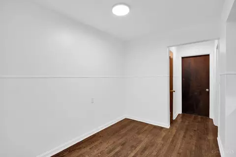 Entry Way - 5429 Lester Rd, Cincinnati, OH 45213 photo 1 of 5