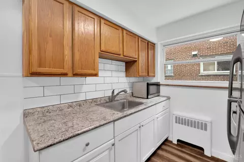 Kitchen - 5429 Lester Rd, Cincinnati, OH 45213 photo 3 of 7