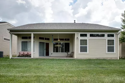 Exterior - 3533 Macpherson Pl, Cincinnati, OH 45245 photo 3 of 4