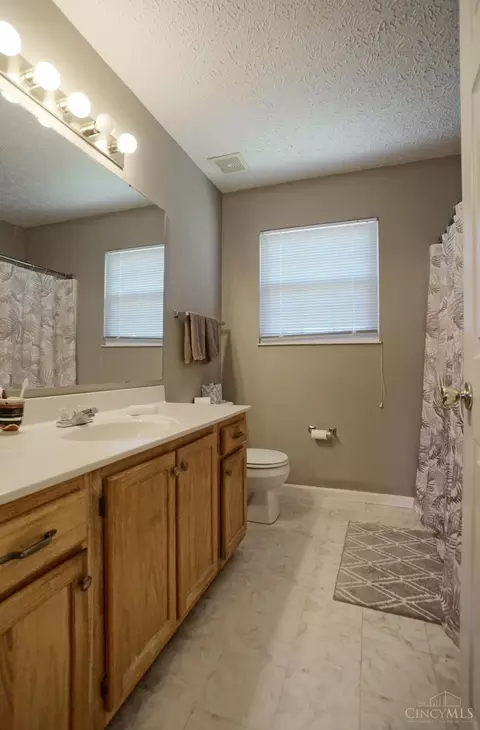 2028 Crest Rd, Forest Park, OH 45240 photo 20
