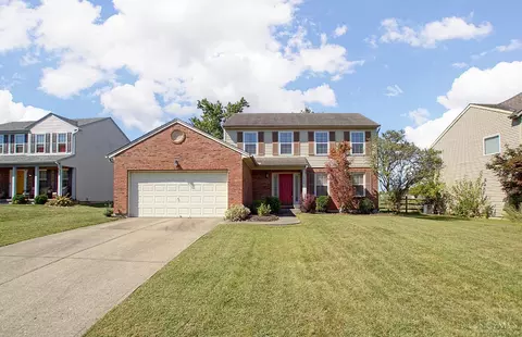 2028 Crest Rd, Forest Park, OH 45240