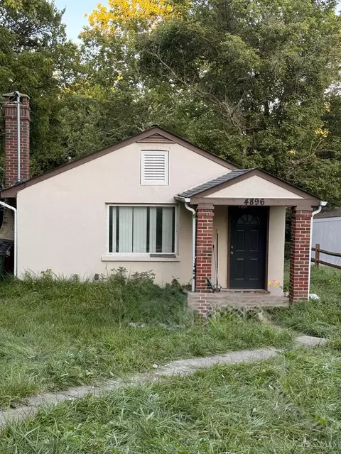 4896 Race Rd, Cincinnati, OH 45211