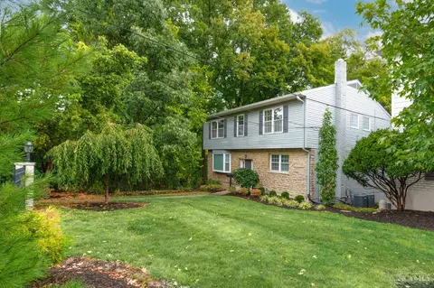 3713 Erie Ave, Cincinnati, OH 45208