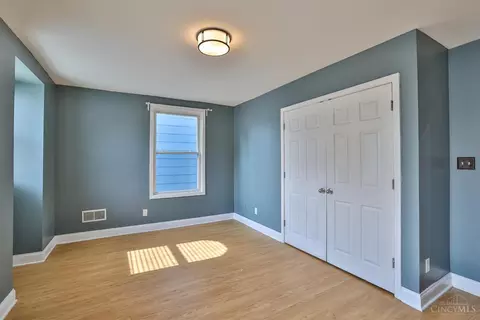 Bedroom - 3073 Sidney Ave, Cincinnati, OH 45225 photo 1 of 6