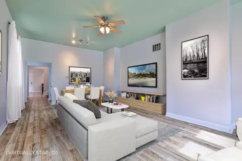 Living - 3073 Sidney Ave, Cincinnati, OH 45225 photo 2 of 6