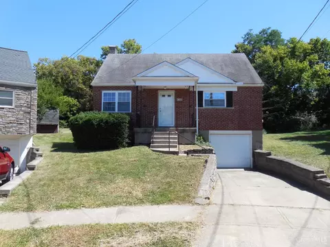 4300 Dalehurst Dr, Cincinnati, OH 45211