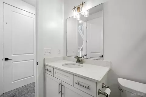 3127 Madison Rd, Cincinnati, OH 45209 photo 54