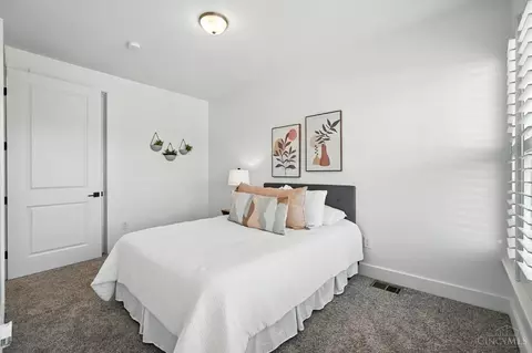 3127 Madison Rd, Cincinnati, OH 45209 photo 51