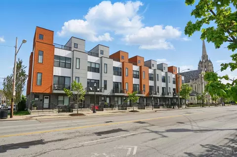 3127 Madison Rd, Cincinnati, OH 45209