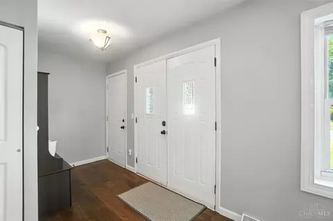 Entry Way - 1751 Forester Dr, Cincinnati, OH 45240 photo 1 of 1