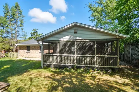 Exterior - 1751 Forester Dr, Cincinnati, OH 45240 photo 3 of 8