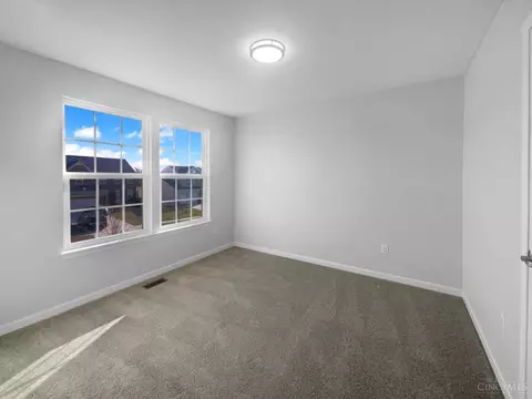 Bedroom - 3965 Applegate Ct, Amelia, OH 45102 photo 3 of 4