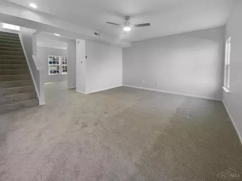 Living - 3965 Applegate Ct, Amelia, OH 45102 photo 1 of 7