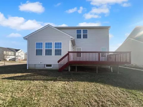 Exterior - 3965 Applegate Ct, Amelia, OH 45102 photo 2 of 4