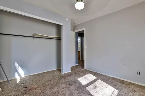 Bedroom - 5101 Winneste Ave, Cincinnati, OH 45232 photo 5 of 7