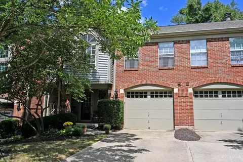 5074 Lord Alfred Ct, Sharonville, OH 45241