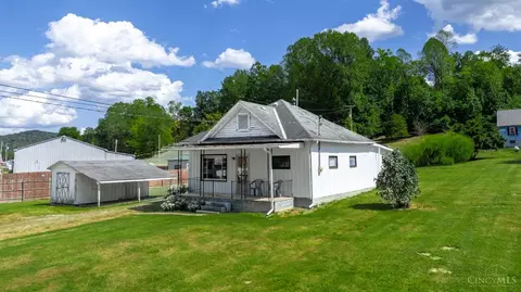 8910 Blue Creek Rd, Blue Creek, OH 45616