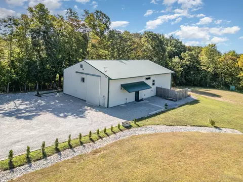 7400 New Market Rd, Hillsboro, OH 45133