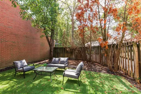 Exterior - 3495 Forestoak Dr, Cincinnati, OH 45208 photo 3 of 4