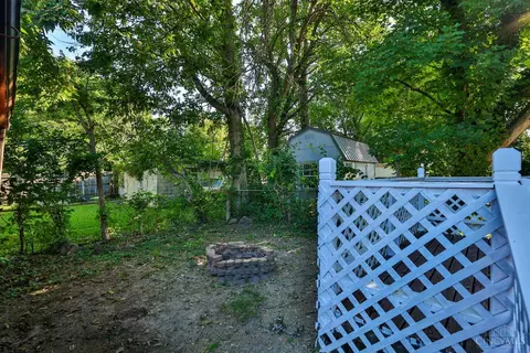 Exterior - 105 Kater Ave, Harrison, OH 45030 photo 6 of 8