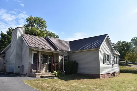 Exterior - 374 Exline Rd, Wellston, OH 45692 photo 1 of 8