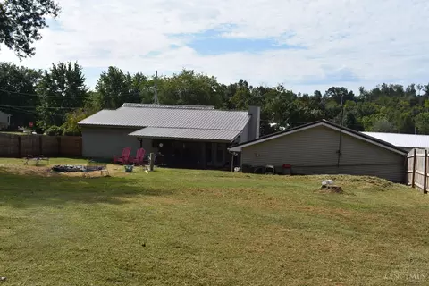 Exterior - 374 Exline Rd, Wellston, OH 45692 photo 6 of 8