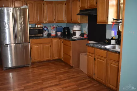 Kitchen - 374 Exline Rd, Wellston, OH 45692 photo 1 of 3