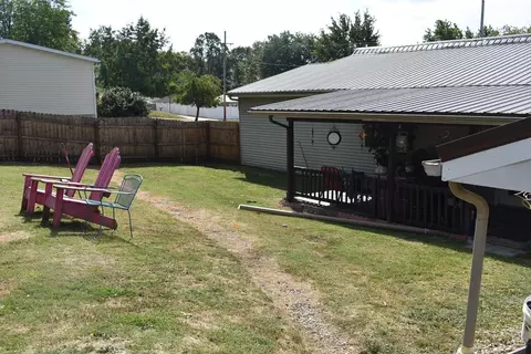 Exterior - 374 Exline Rd, Wellston, OH 45692 photo 8 of 8