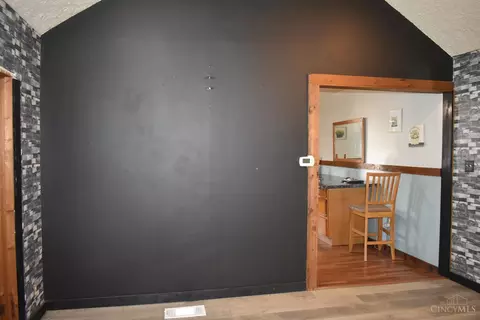 Entry Way - 374 Exline Rd, Wellston, OH 45692 photo 1 of 2