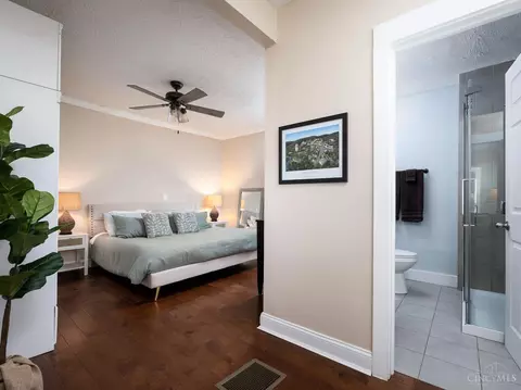 Bedroom - 6734 Roe St, Cincinnati, OH 45227 photo 1 of 6