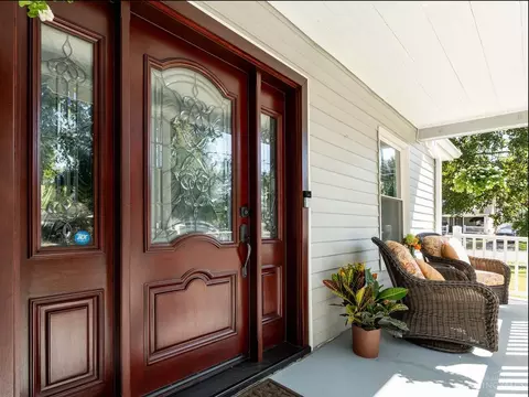 Exterior - 6734 Roe St, Cincinnati, OH 45227 photo 4 of 9