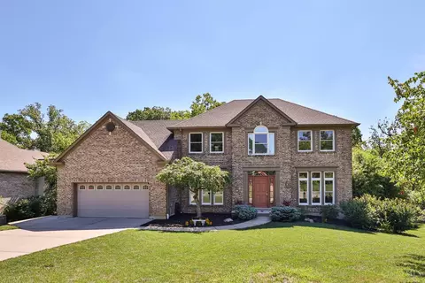 9712 Lupine Dr, West Chester, OH 45241