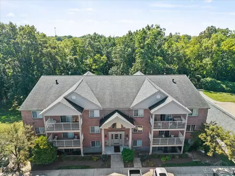 3041 Preserve Ln, Colerain Twp, OH 45239