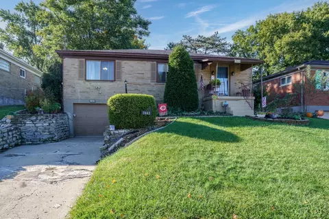 3663 Sandralin Dr, Colerain Twp, OH 45247