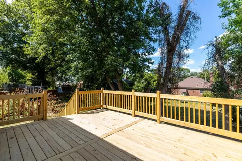Exterior - 2524 Ardmore Ave, Golf Manor, OH 45237 photo 5 of 9