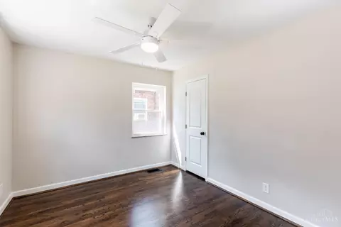 Bedroom - 2524 Ardmore Ave, Golf Manor, OH 45237 photo 1 of 8