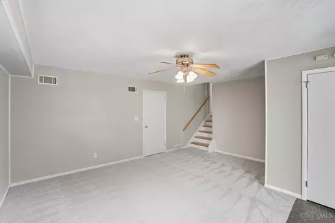 Living - 4 Handel Ln, Greenhills, OH 45218 photo 8 of 9