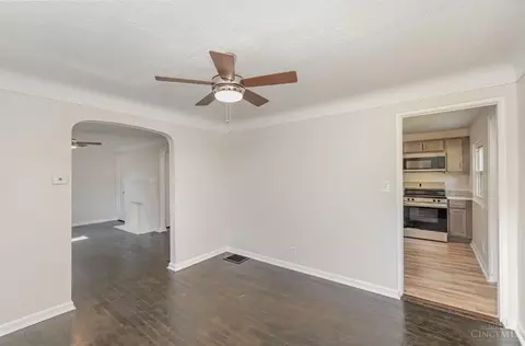 Living - 1337 Shepherd Ln, Lincoln Heights, OH 45215 photo 7 of 7