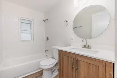 Bath - 1337 Shepherd Ln, Lincoln Heights, OH 45215 photo 1 of 1