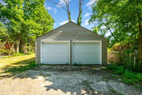 Exterior - 1337 Shepherd Ln, Lincoln Heights, OH 45215 photo 12 of 12