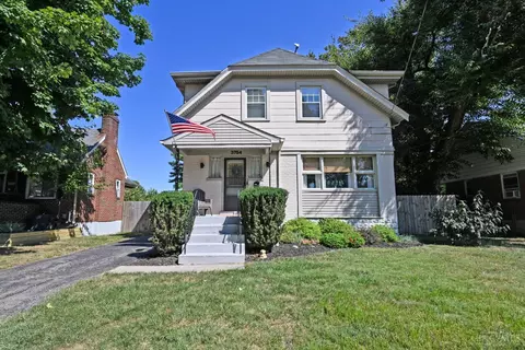 3754 Berkley Cir, Silverton, OH 45236